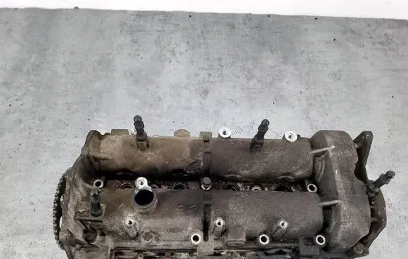 Opel Astra H Engine head 55188595