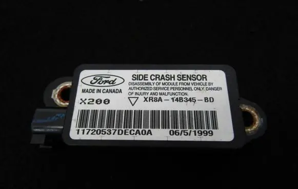 Jaguar S-Type Airbag deployment crash/impact sensor xr8a14b345bd 11720537deca0a