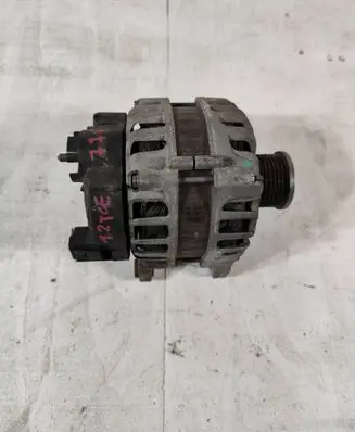 Renault Captur Generator/alternator 231006677R 2714143A TG12S272