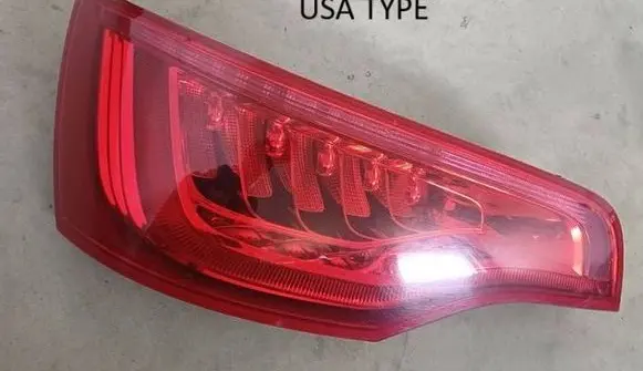 Audi Q7 4L Tailgate rear/tail lights 4L0945093G 21520102