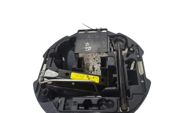 Renault Clio III Tool set 8200852691 8200225839