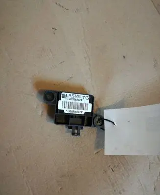 Opel Zafira A Airbag deployment crash/impact sensor 09133263