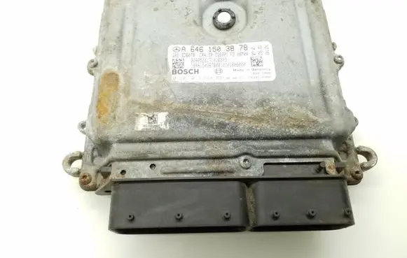 Mercedes-Benz Sprinter W906 Engine control unit/module A6461503878 0281013564
