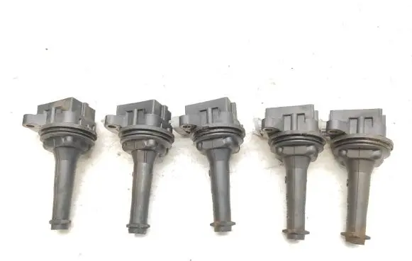 Volvo C70 High voltage ignition coil 30713417 0221604010