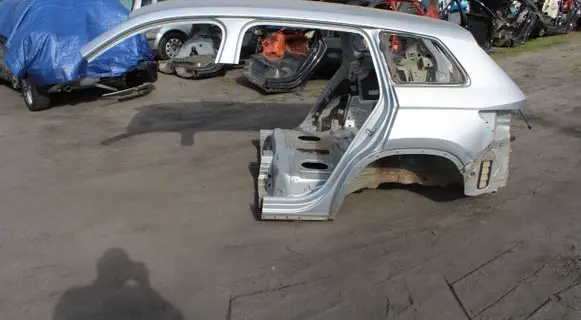 Skoda Kodiaq Front piece kit 5776321