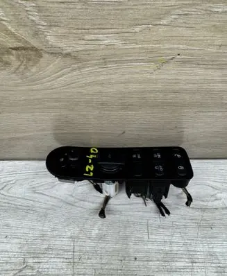 Seat Altea Wing mirror switch 5P0959565C