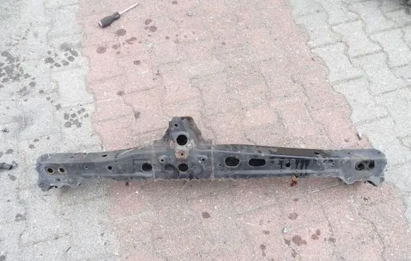 Toyota Auris 150 Front axle beam XXXXXXXXX