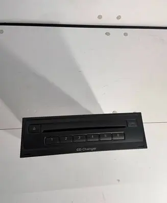 CD/DVD changer