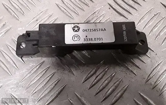 Jeep Grand Cherokee Keyless (KESSY) go control unit/module 04725857AA