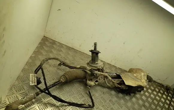 Volkswagen Caddy Steering rack 5WB423105A