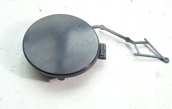 Volkswagen Golf VIII Front tow hook cap/cover 5H0807241