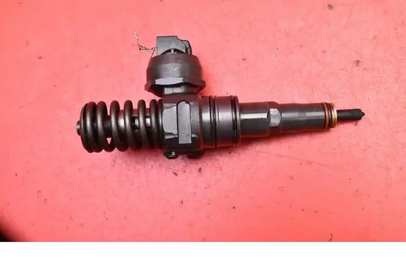 Fuel injector