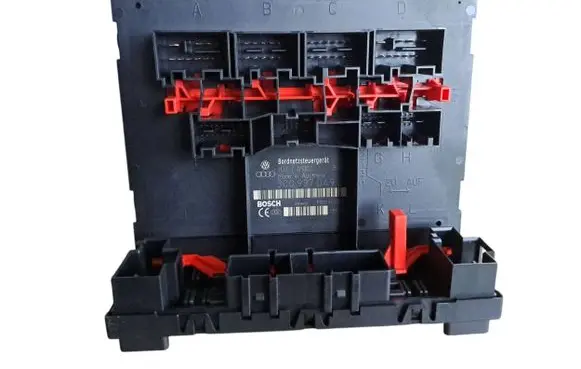 Volkswagen Golf V Comfort/convenience module 3C0937049D