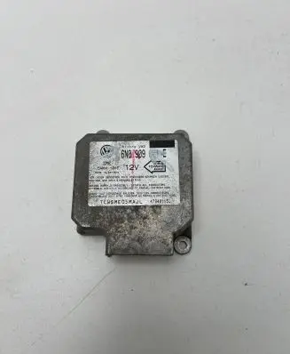 Volkswagen Golf III Airbag control unit/module 47940115 6N0909663 5WK4104E