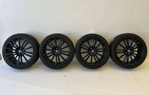 BMW i8 R20 alloy rim 6887445