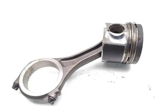 Volkswagen Touareg II Piston 