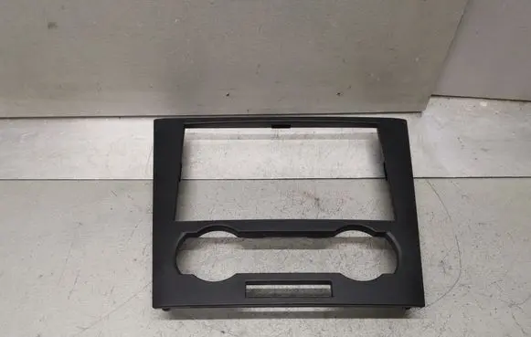 Chevrolet Epica Radio/GPS head unit trim 96641010