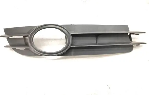 Audi A6 S6 C6 4F Front bumper lower grill 4F0807682A