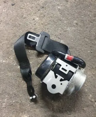 Mercedes-Benz GLC X253 C253 Rear seatbelt 34134620E 04819
