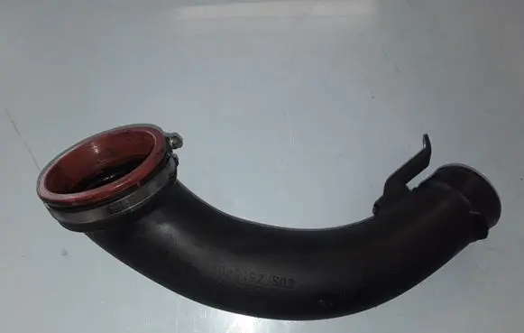 Volvo XC60 Intercooler hose/pipe 30774692