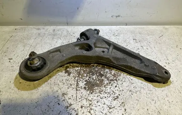 Jeep Cherokee Front lower control arm/wishbone