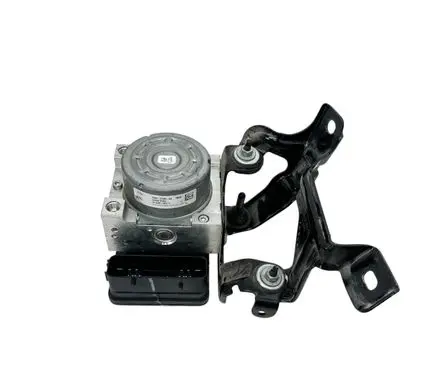 Ford Fusion II ABS Pump EG9C2C219AD EG9C2C405AG