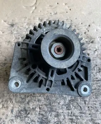 Renault Megane II Generator/alternator 8200323126 2542855B 405110935