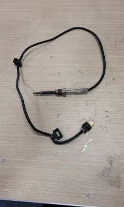 Mercedes-Benz GLE W167 Exhaust gas temperature sensor A0009050613