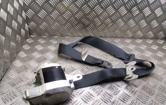 Toyota Corolla Verso AR10 Front seatbelt 7P1150P H099601