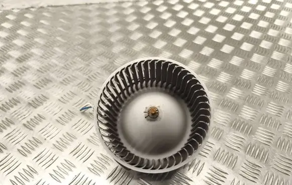Mazda 5 Heater fan/blower 1940000270