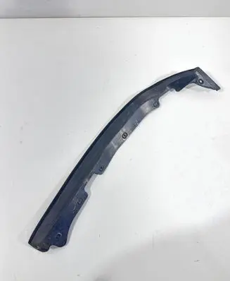 BMW 2 F46 Rubber seal front door (on door) 7298832
