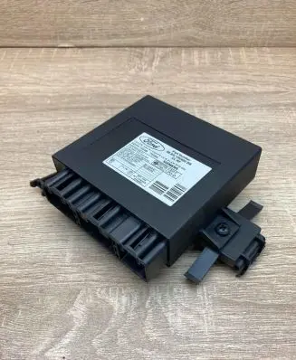 Ford Focus Comfort/convenience module 98AG15K600DB 5WK47230B