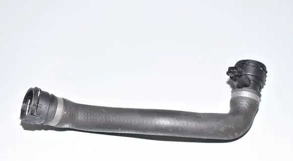 BMW 5 E60 E61 Engine coolant pipe/hose 7519257