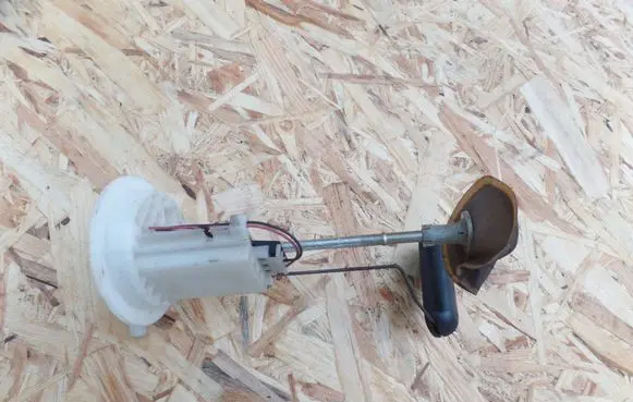 Fuel level sensor