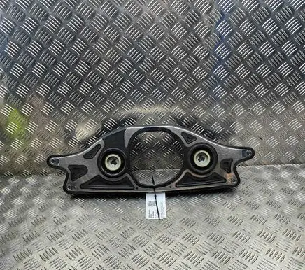 Mercedes-Benz C W206 Rear differential mounting bracket A2063520000 A2063504106