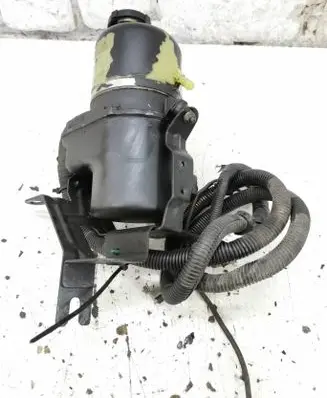 Opel Astra H Power steering pump