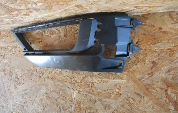 Volkswagen T-Roc Front fog light trim/grill 2GA853665B