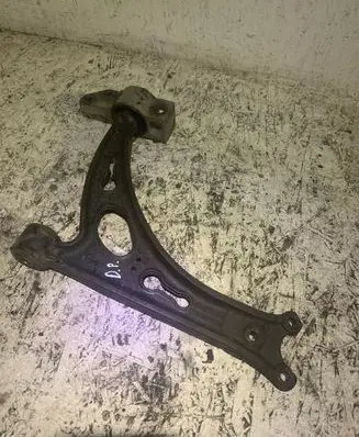 Volkswagen Touran I Front lower control arm/wishbone