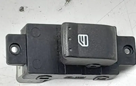 SsangYong Korando Electric window control switch 202006279