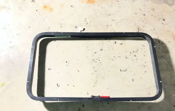 Iveco Daily 6th gen Sunroof frame
