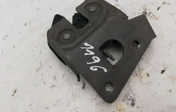 BMW 5 E60 E61 Seat back rest lock catch 52207112863