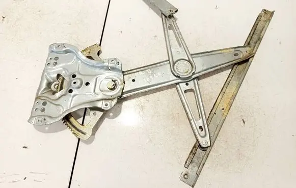 Toyota Corolla E120 E130 Sliding door window regulator with motor 