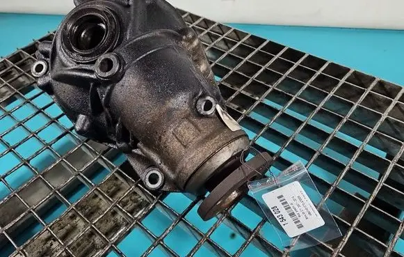 BMW X6 E71 Front differential 7590898 IMPRK1543028