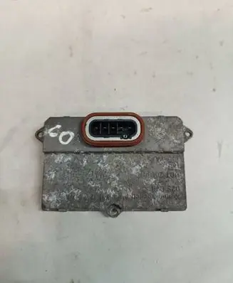 BMW 5 E60 E61 Headlight ballast module Xenon 5DV00829000 09040103324147
