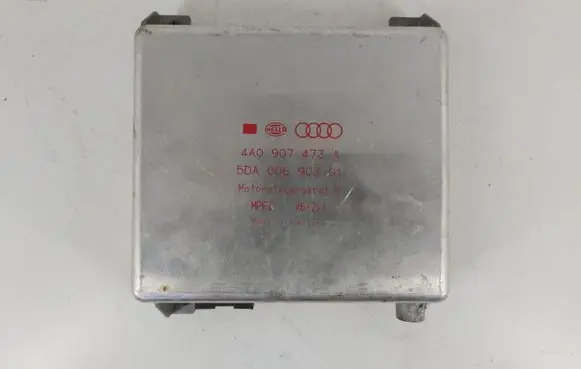 Audi A6 S6 C4 4A Engine control unit/module 4A0907473A 5DA00690301