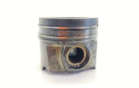 Peugeot 508 Piston 1609067980