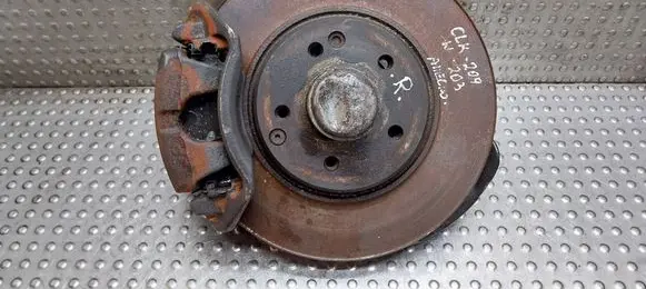 Mercedes-Benz SLK R171 Front wheel hub spindle knuckle 20901
