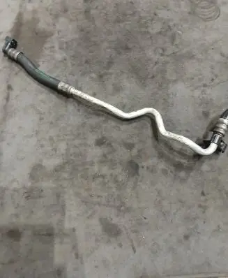 BMW 5 F10 F11 Engine coolant pipe/hose 1357212