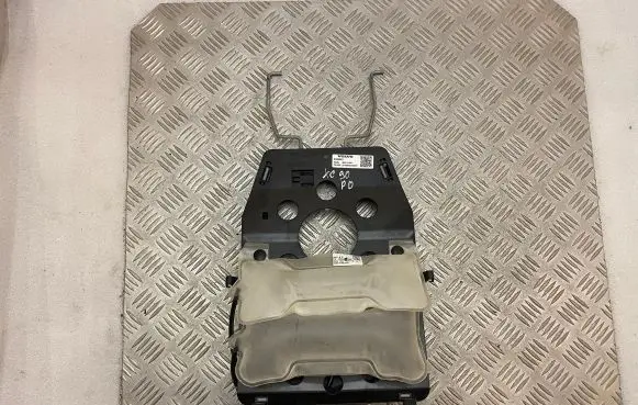 Volvo XC90 Seat adjustment motor 31498821