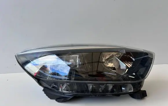 Renault Captur Headlight/headlamp 260100855R